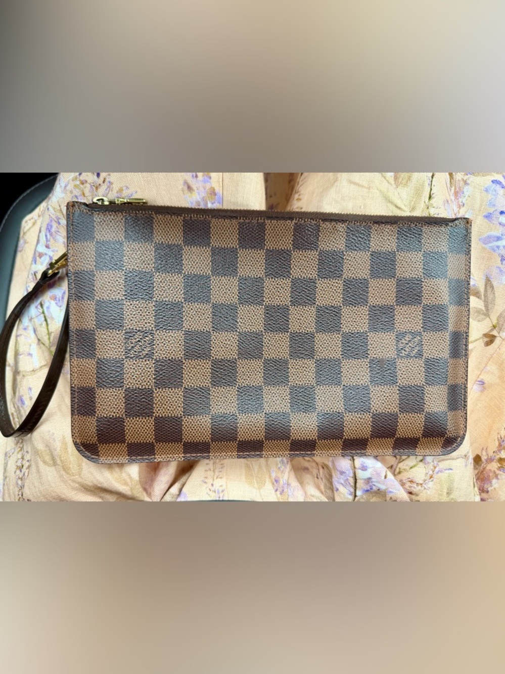 LOUIS VUITTON NEVERFULL GM WITH POUCH- DARK CHOCOLATE, EXCELLENT CONDITION - Picture 8 of 16